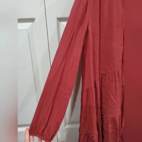 Aritzia Wilfred Barossa Dress Size Medium Tiered Mini Solid Red Carmine L Sleeve - Picture 8 of 15